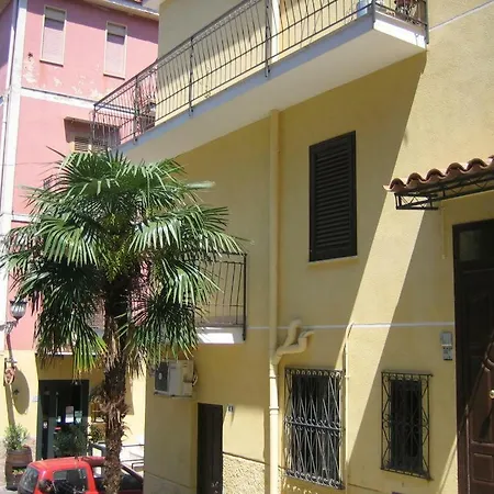 La Casa Di Torretta Apartment *